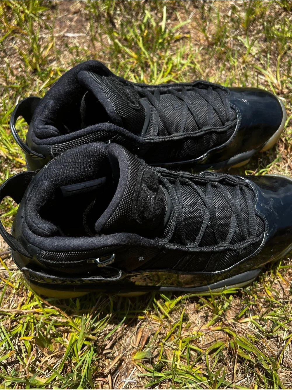 CLEAN Air Jordan size 9 Mens Bred 6 Rings Black Ice shoes